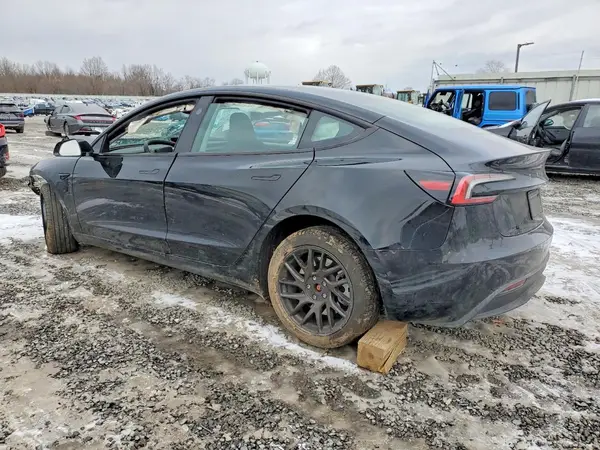 5YJ3E1EB1RF772018 2024 TESLA MODEL 3 - Image 2