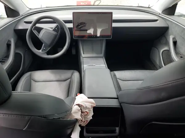 5YJ3E1EB1RF789756 2024 TESLA MODEL 3 - Image 8