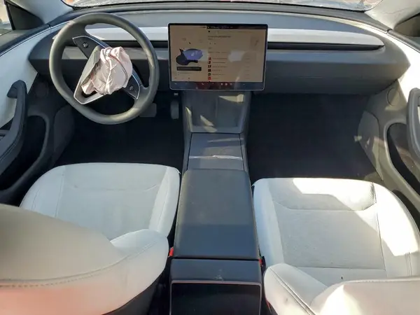 5YJ3E1EB1RF793161 2024 TESLA MODEL 3 - Image 8