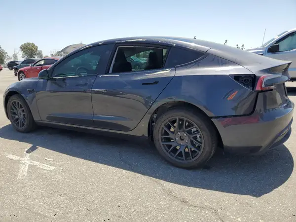 5YJ3E1EB1RF793760 2024 TESLA MODEL 3 - Image 2