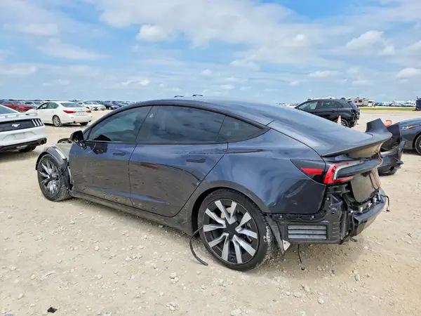 5YJ3E1EB1RF801677 2024 TESLA MODEL 3 - Image 2