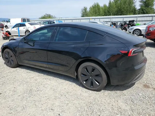 5YJ3E1EB1RF812324 2024 TESLA MODEL 3 - Image 2