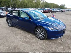 5YJ3E1EB1RF822643 2024 TESLA MODEL 3