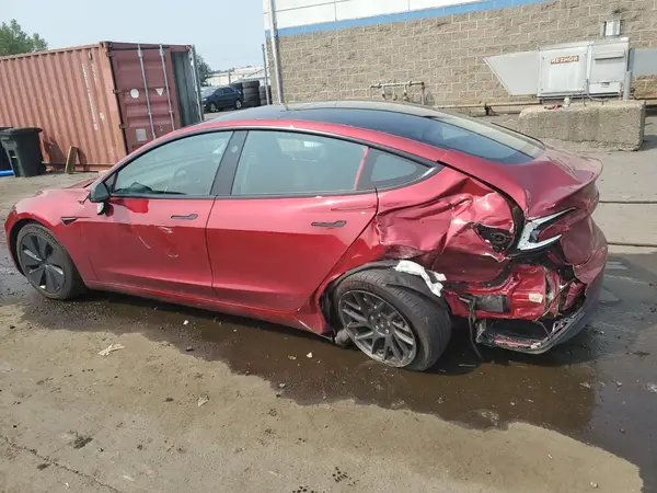 5YJ3E1EB1RF829933 2024 TESLA MODEL 3 - Image 2