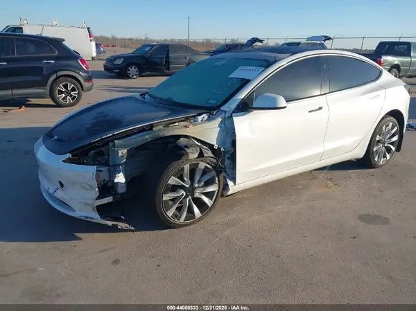5YJ3E1EB1RF859840 2024 TESLA MODEL 3 - Image 2