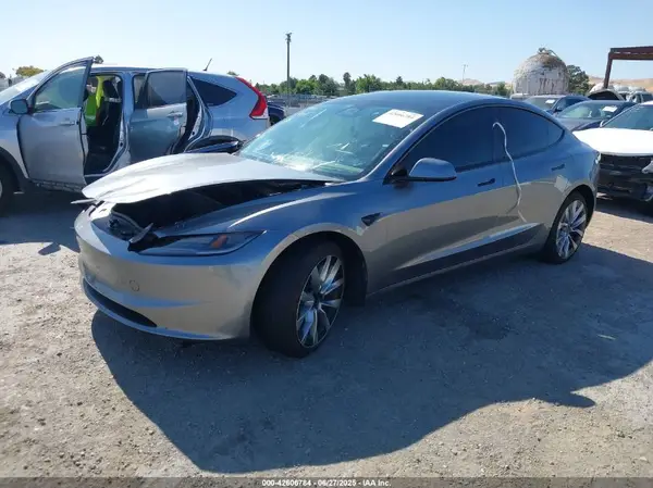 5YJ3E1EB1RF864830 2024 TESLA MODEL 3 - Image 2