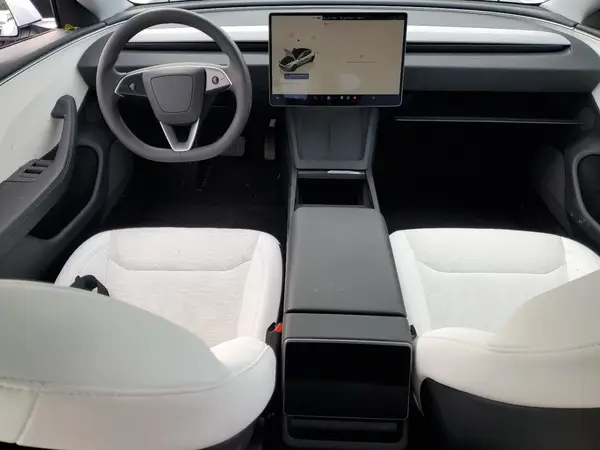 5YJ3E1EB1SF901445 2025 TESLA MODEL 3 - Image 8