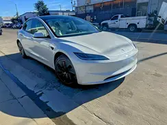 5YJ3E1EB1SF911604 2025 TESLA MODEL 3