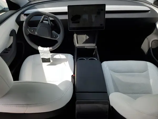 5YJ3E1EB1SF911604 2025 TESLA MODEL 3 - Image 8