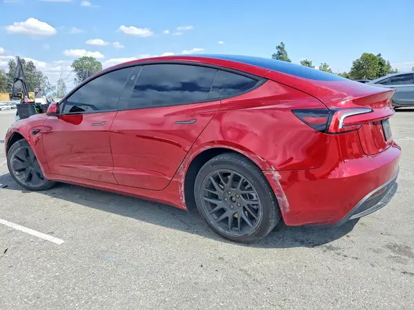 5YJ3E1EB1SF923641 2025 TESLA MODEL 3 - Image 2