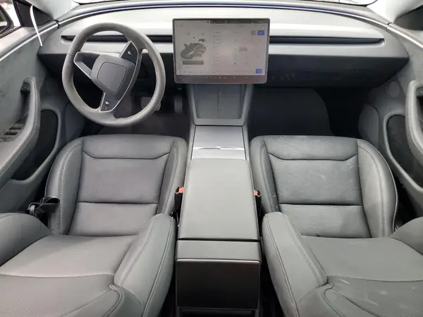 5YJ3E1EB1SF927964 2025 TESLA MODEL 3 - Image 8