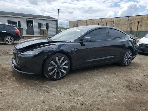 5YJ3E1EB1SF932632 2025 TESLA MODEL 3 - Image 1