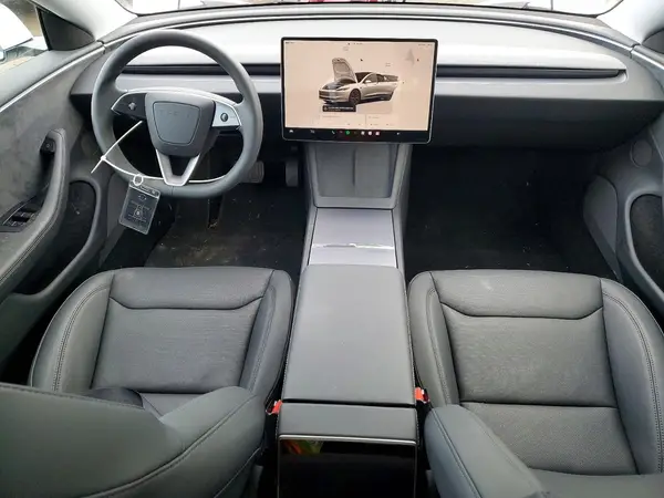 5YJ3E1EB1SF938513 2025 TESLA MODEL 3 - Image 8