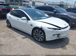 5YJ3E1EB1SF960060 2025 TESLA MODEL 3