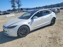 5YJ3E1EB1SF960608 2025 TESLA MODEL 3