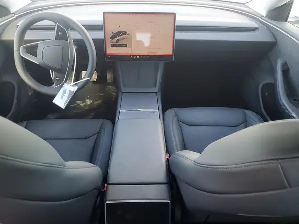 5YJ3E1EB1SF960608 2025 TESLA MODEL 3 - Image 8