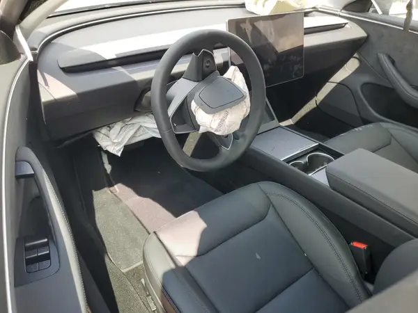 5YJ3E1EB1SF991051 2025 TESLA MODEL 3 - Image 8