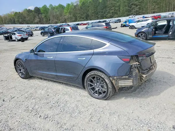 5YJ3E1EB2JF054871 2018 TESLA MODEL 3 - Image 2