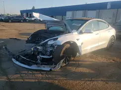5YJ3E1EB2JF055941 2018 TESLA MODEL 3