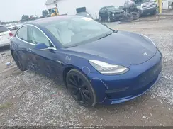 5YJ3E1EB2JF056121 2018 TESLA MODEL 3