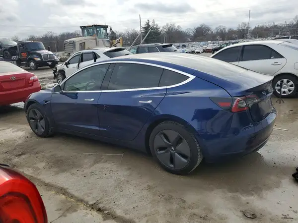 5YJ3E1EB2JF064669 2018 TESLA MODEL 3 - Image 2