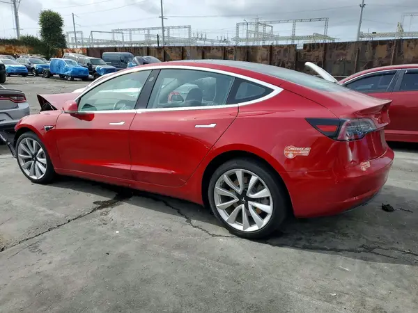5YJ3E1EB2JF065465 2018 TESLA MODEL 3 - Image 2
