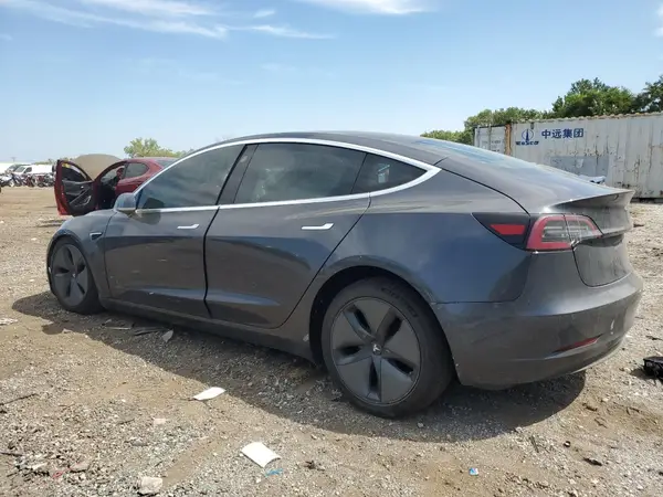 5YJ3E1EB2JF065904 2018 TESLA MODEL 3 - Image 2