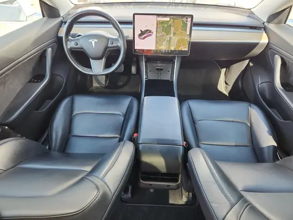 5YJ3E1EB2JF066695 2018 TESLA MODEL 3 - Image 8