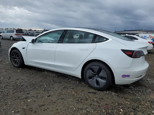 5YJ3E1EB2JF066874 2018 TESLA MODEL 3 - Image 2