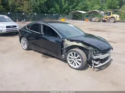 5YJ3E1EB2JF067359 2018 TESLA MODEL 3