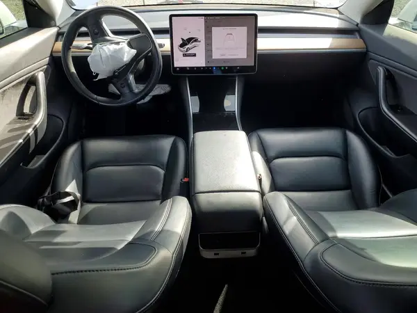 5YJ3E1EB2JF067457 2018 TESLA MODEL 3 - Image 8