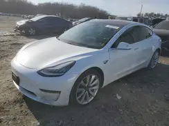 5YJ3E1EB2JF067717 2018 TESLA MODEL 3