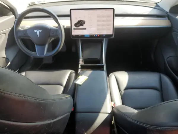 5YJ3E1EB2JF068429 2018 TESLA MODEL 3 - Image 8