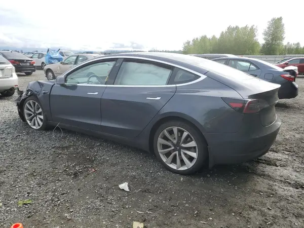 5YJ3E1EB2JF068866 2018 TESLA MODEL 3 - Image 2