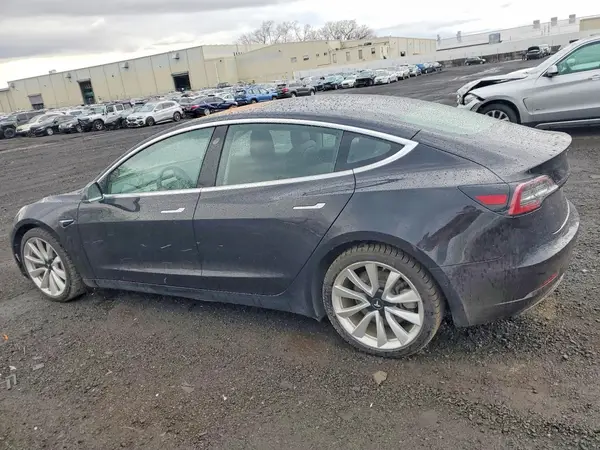 5YJ3E1EB2JF071816 2018 TESLA MODEL 3 - Image 2