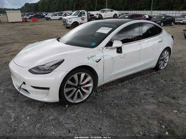 5YJ3E1EB2JF072643 2018 TESLA MODEL 3 - Image 2