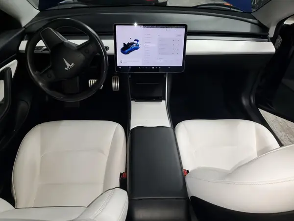 5YJ3E1EB2JF074246 2018 TESLA MODEL 3 - Image 8