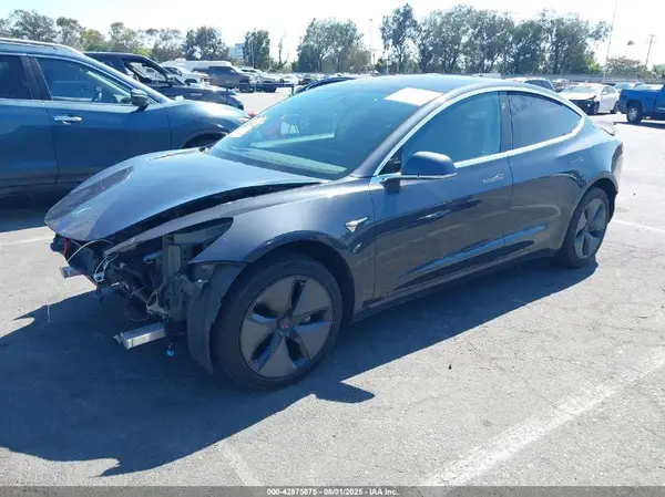 5YJ3E1EB2JF077177 2018 TESLA MODEL 3 - Image 2