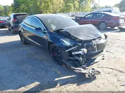 5YJ3E1EB2JF078636 2018 TESLA MODEL 3