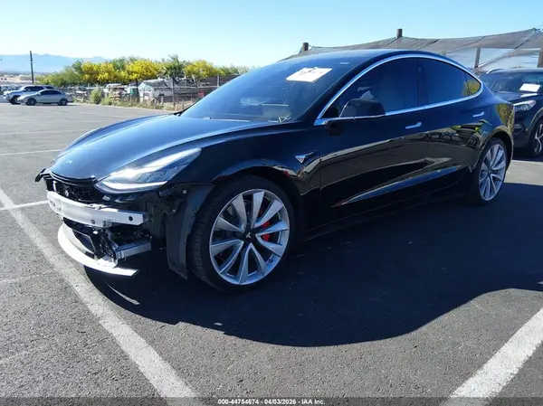 5YJ3E1EB2JF078698 2018 TESLA MODEL 3 - Image 2