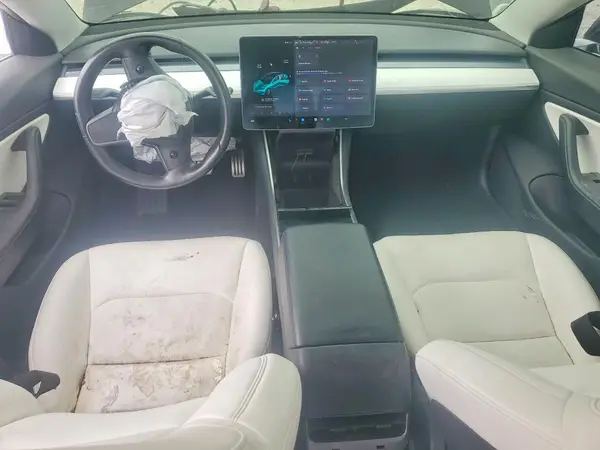 5YJ3E1EB2JF078717 2018 TESLA MODEL 3 - Image 8