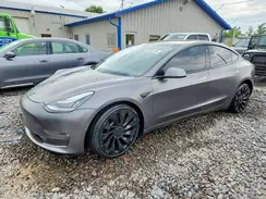 5YJ3E1EB2JF079236 2018 TESLA MODEL 3