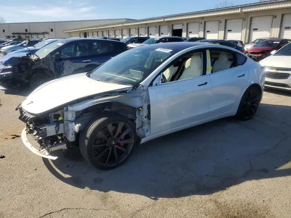 5YJ3E1EB2JF081780 2018 TESLA MODEL 3 - Image 1