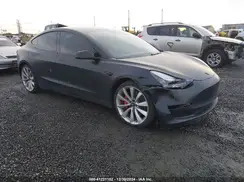 5YJ3E1EB2JF082492 2018 TESLA MODEL 3