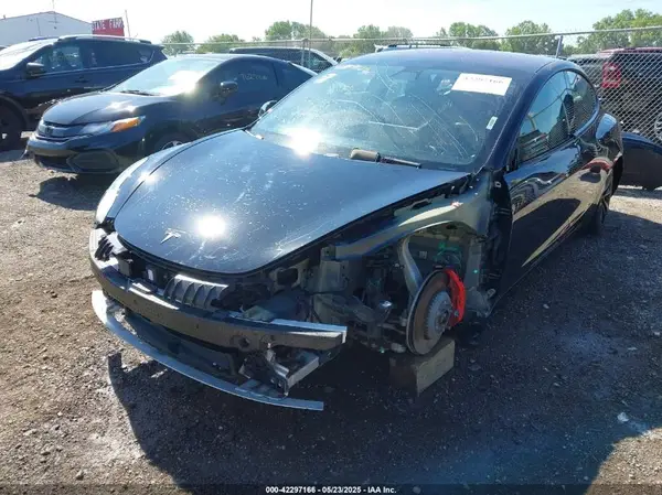 5YJ3E1EB2JF082671 2018 TESLA MODEL 3 - Image 2