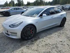 5YJ3E1EB2JF083402 2018 TESLA MODEL 3