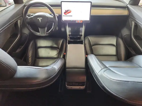 5YJ3E1EB2JF083738 2018 TESLA MODEL 3 - Image 8