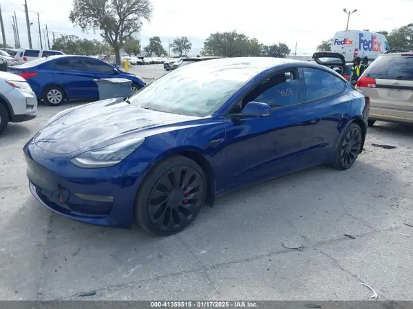 5YJ3E1EB2JF084128 2018 TESLA MODEL 3 - Image 2