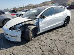 5YJ3E1EB2JF085313 2018 TESLA MODEL 3