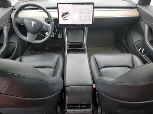 5YJ3E1EB2JF085361 2018 TESLA MODEL 3 - Image 8